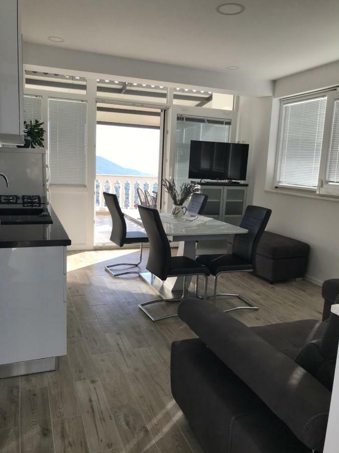 Apartment Santa Marina Primošten Buitenkant foto