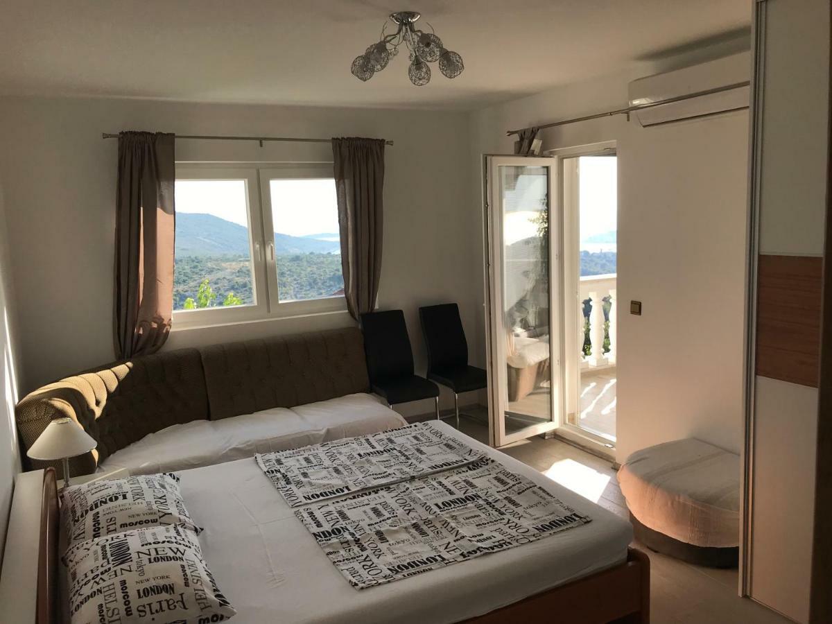 Apartment Santa Marina Primošten Buitenkant foto